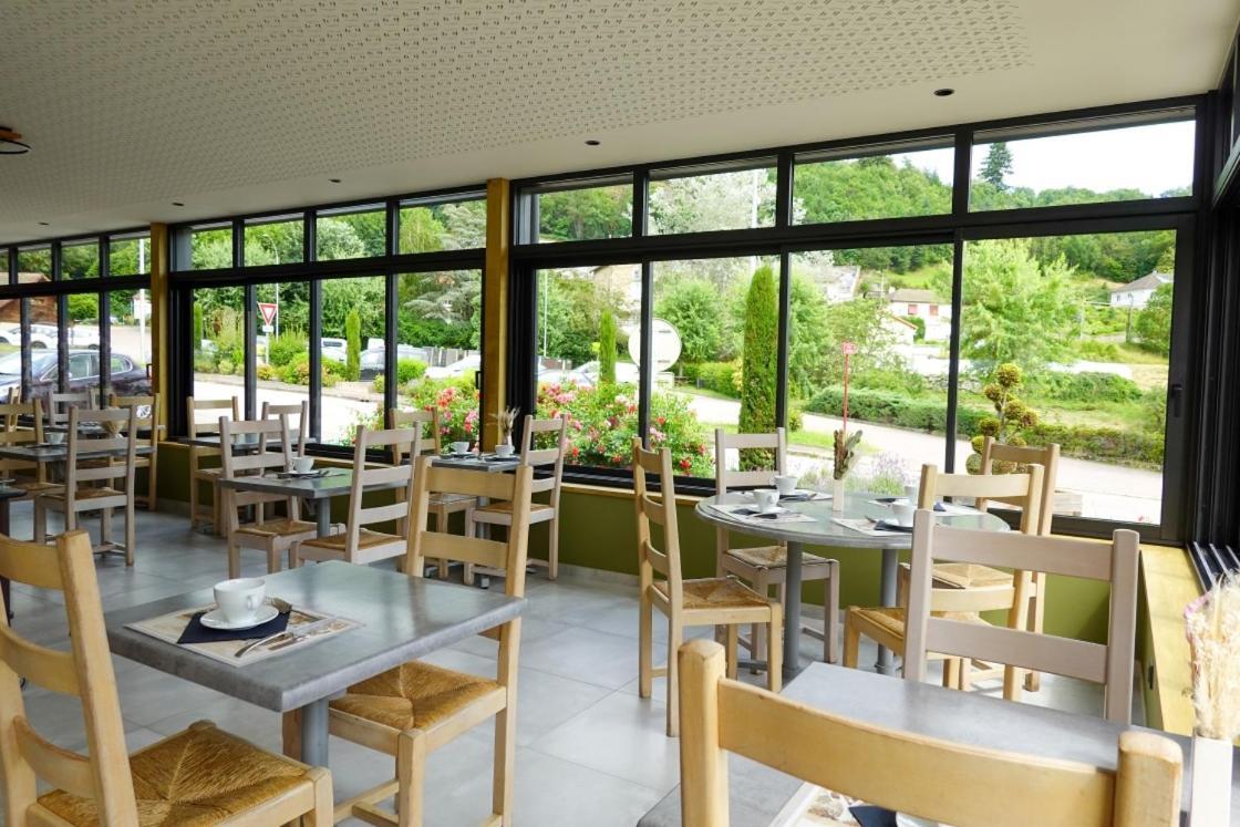 Hotel Restaurant De La Poste Saint-Just-en-Chevalet Exterior foto